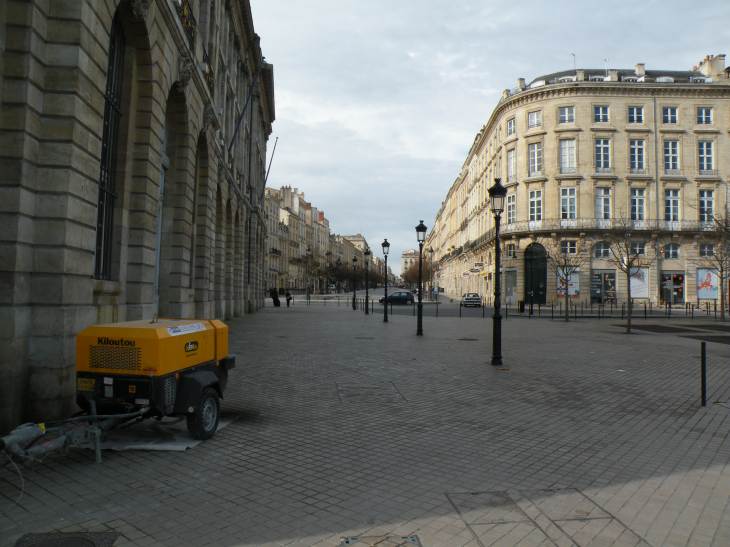  place J. Jaurès